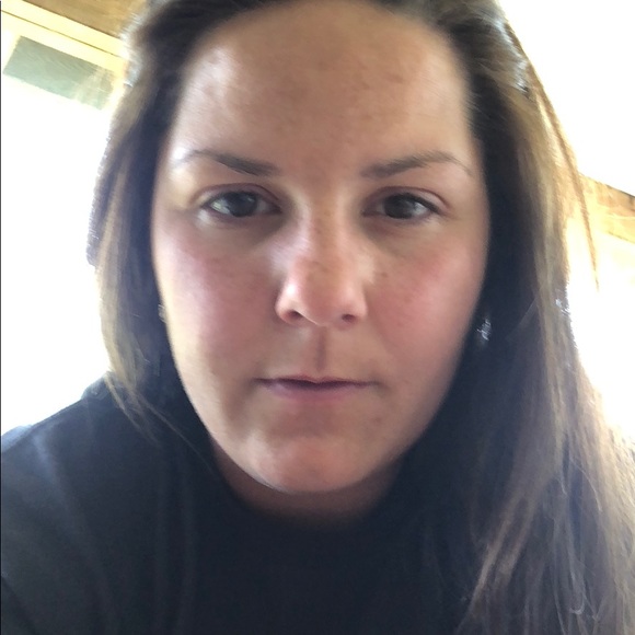 Meet your Posher, Ashley - Picture 1 of 1